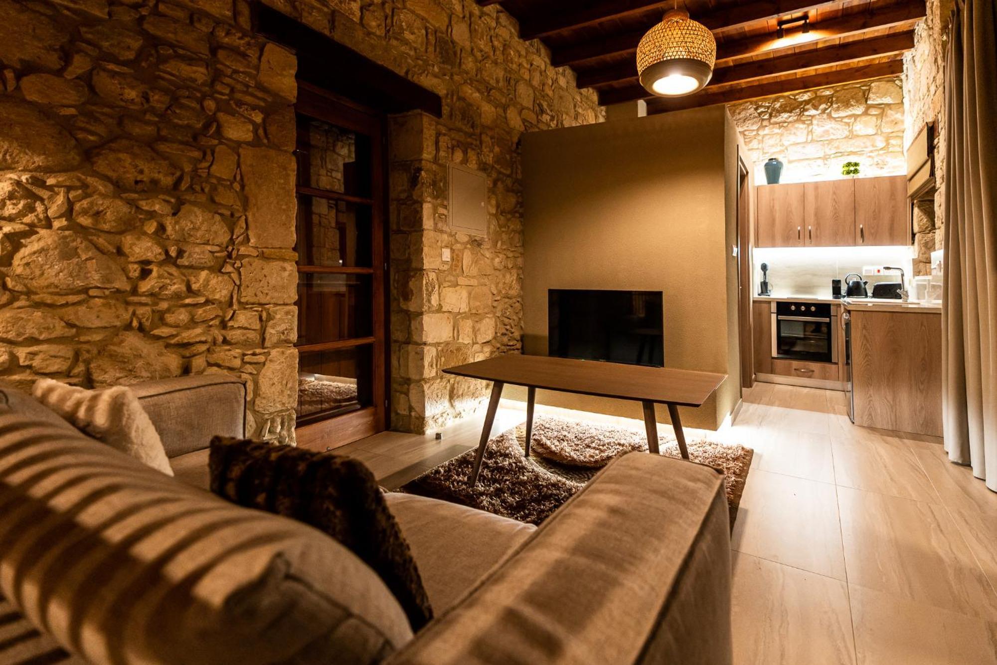 Harma Traditional Boutique Suites Paphos Cameră foto