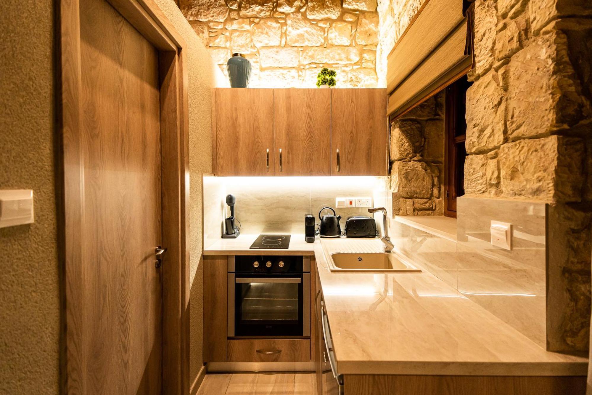 Harma Traditional Boutique Suites Paphos Cameră foto